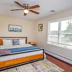 Newly Renovated 3 Bedroom House In The Heart Of Tannersville